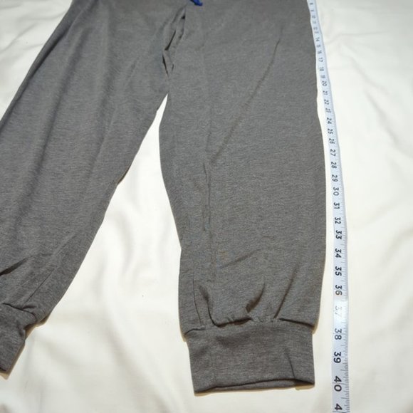 Casper American Airlines First Business Class Pajamas & Slippers New L/XL - Picture 12 of 13